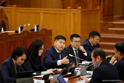 Протокол: Ирэх онд тусгай зөвшөөрөлтэй такси үйлчилгээ нэвтэрнэ